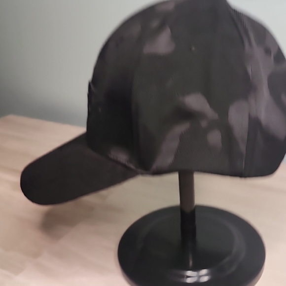 Lakers‎ Black Camouflage Cap - Picture 2 of 5